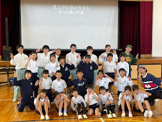 小学校で手話の授業をしてきました😮